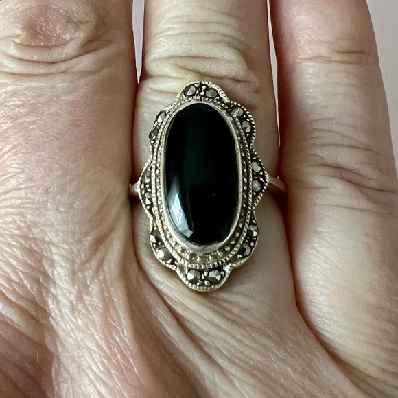 Ring - Picture 8 of 8